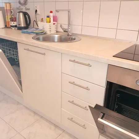 Jase Διαμέρισμα Σπλιτ